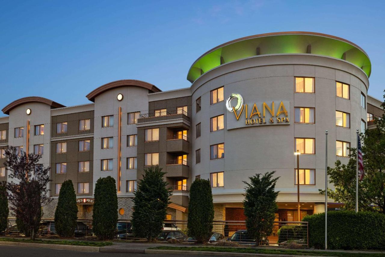 Viana Hotel And Spa, Trademark Collection By Wyndham Westbury Exteriör bild