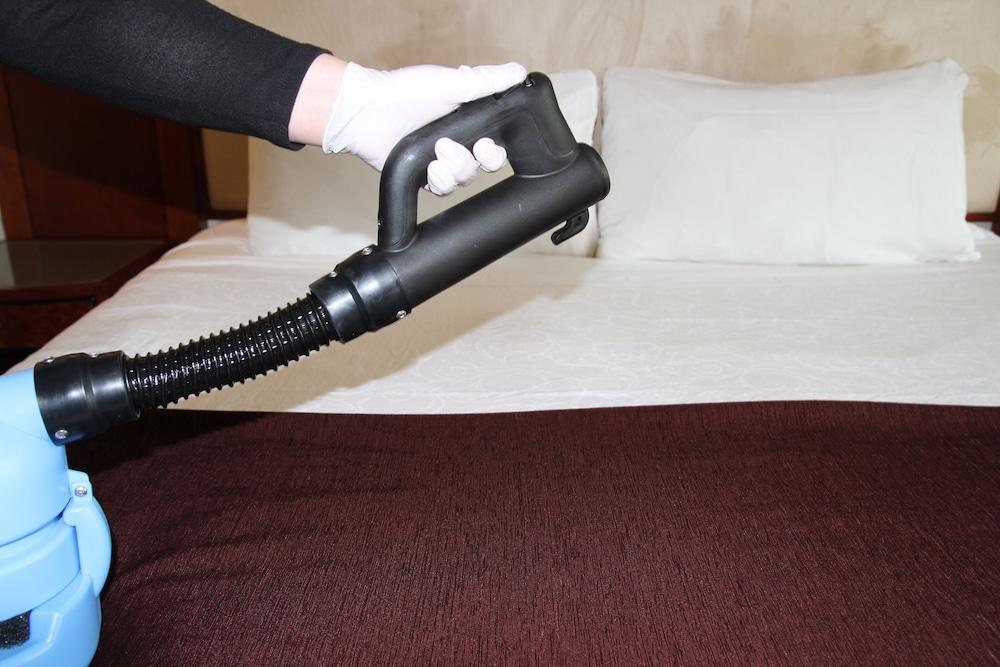 Viana Hotel And Spa, Trademark Collection By Wyndham Westbury Exteriör bild