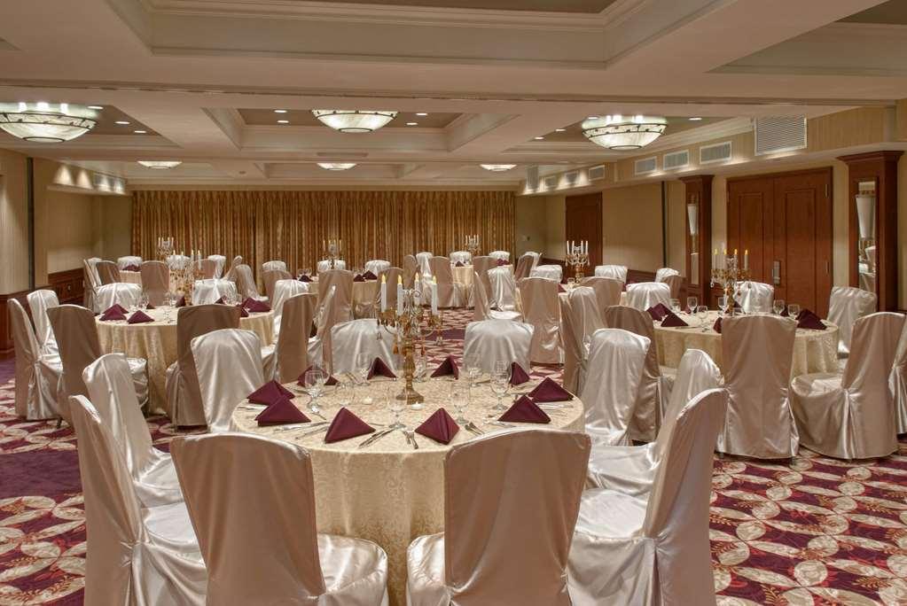 Viana Hotel And Spa, Trademark Collection By Wyndham Westbury Bekvämligheter bild